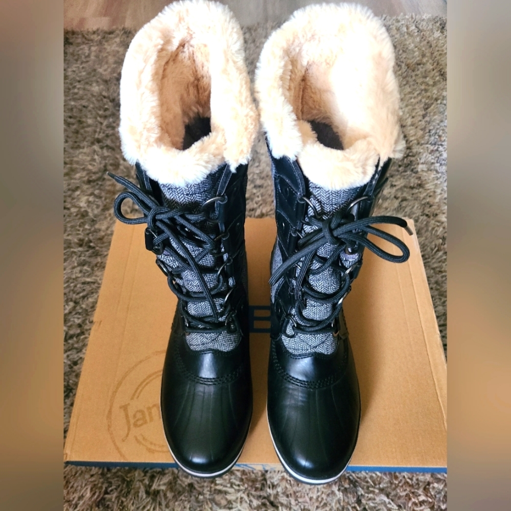 Winter Boots, color Black, Size 7